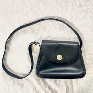 Cacharel  Vintage 90s Black Leather Lion Medallion Silver Gold Shoulder Bag